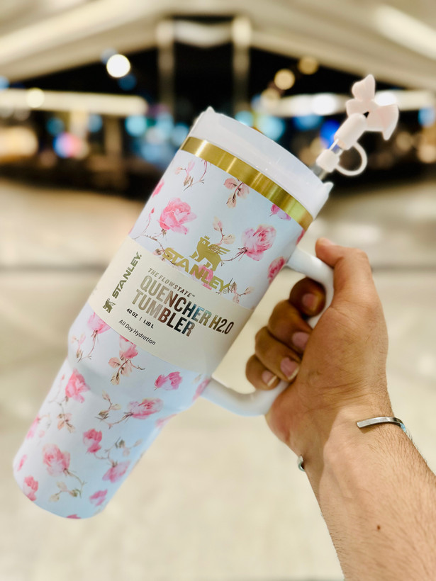 تامبلر کوئنچر 1.18 لیتر استنلی مدل گلدار THE FLOWSTATE