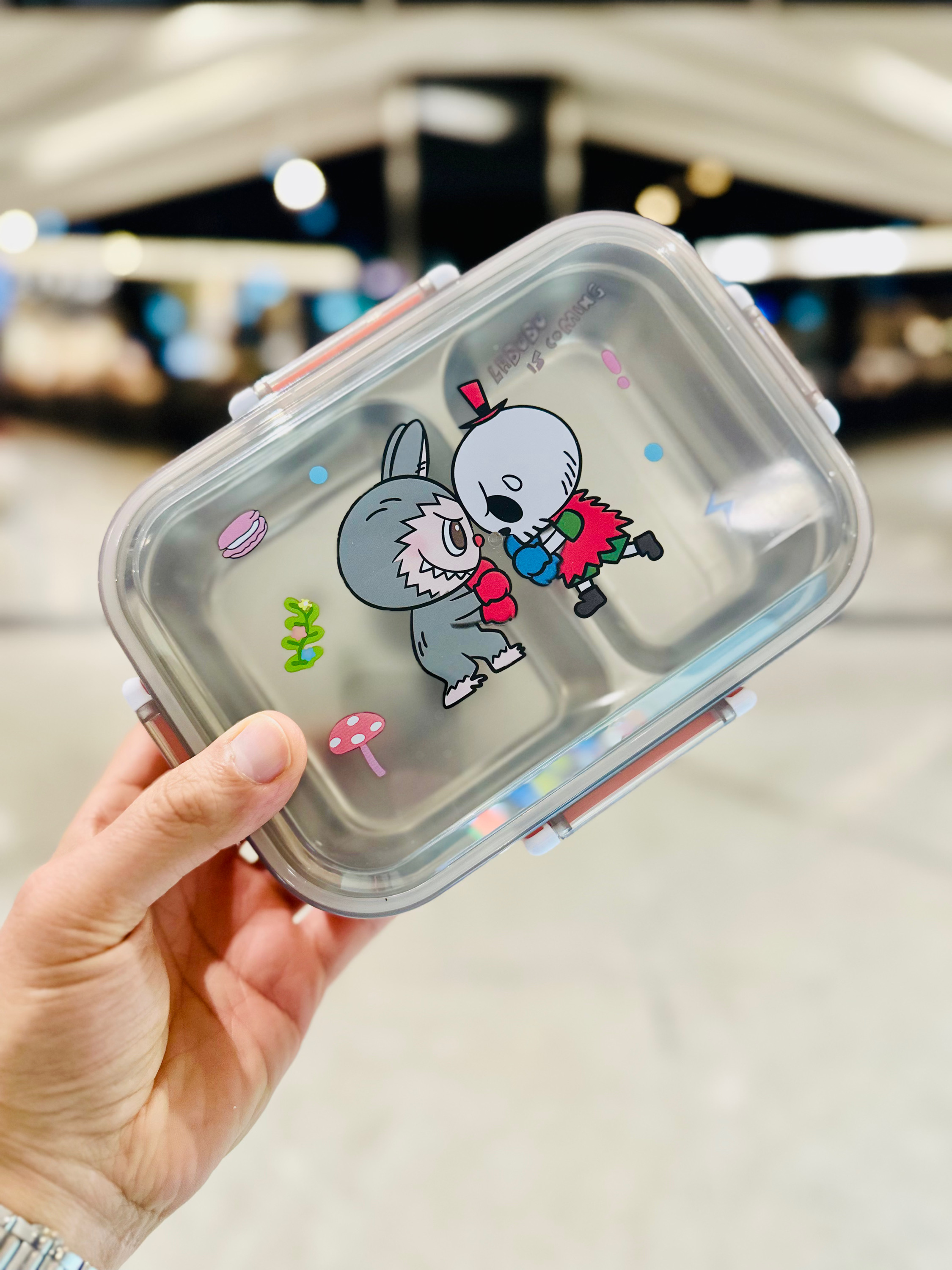 ظرف غذا مدل لبوبو