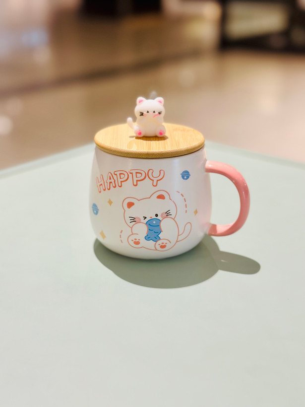 ماگ گربه ای در بامبو