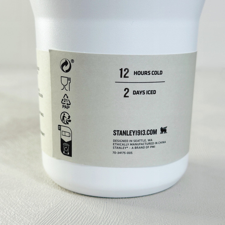 تامبلر اورجینال 0.88 لیتری نی دار استنلی مدل FLIP STRAW TUMBLER